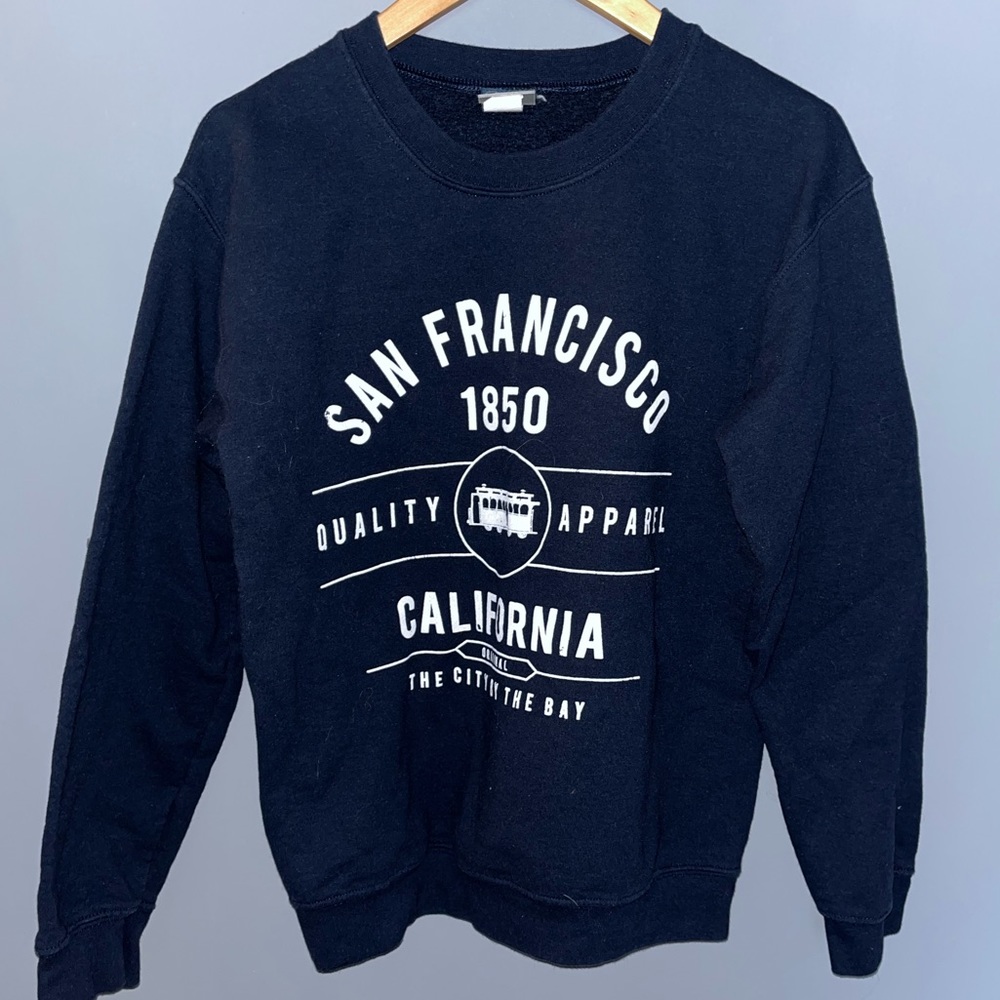 MV Sport San Francisco California Crewneck Sweatshirt Blue Graphic